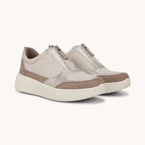 BZEES for LifeStride Winner Sneaker - Taupe (Size 9.5M)
